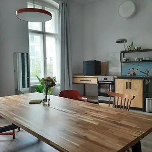 Artist Studio - - Prenzlauer Berg Apartment Berlin
